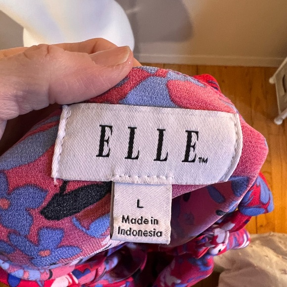 Elle Dress Size Large EUC vibrant floral print. Great for spring/summer - Picture 3 of 3